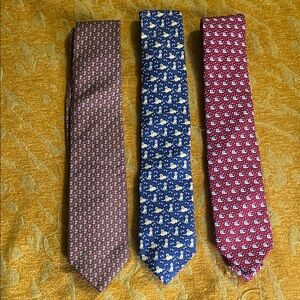 Vineyard Vines Men's Tie Trio - Brown, Blue, Red